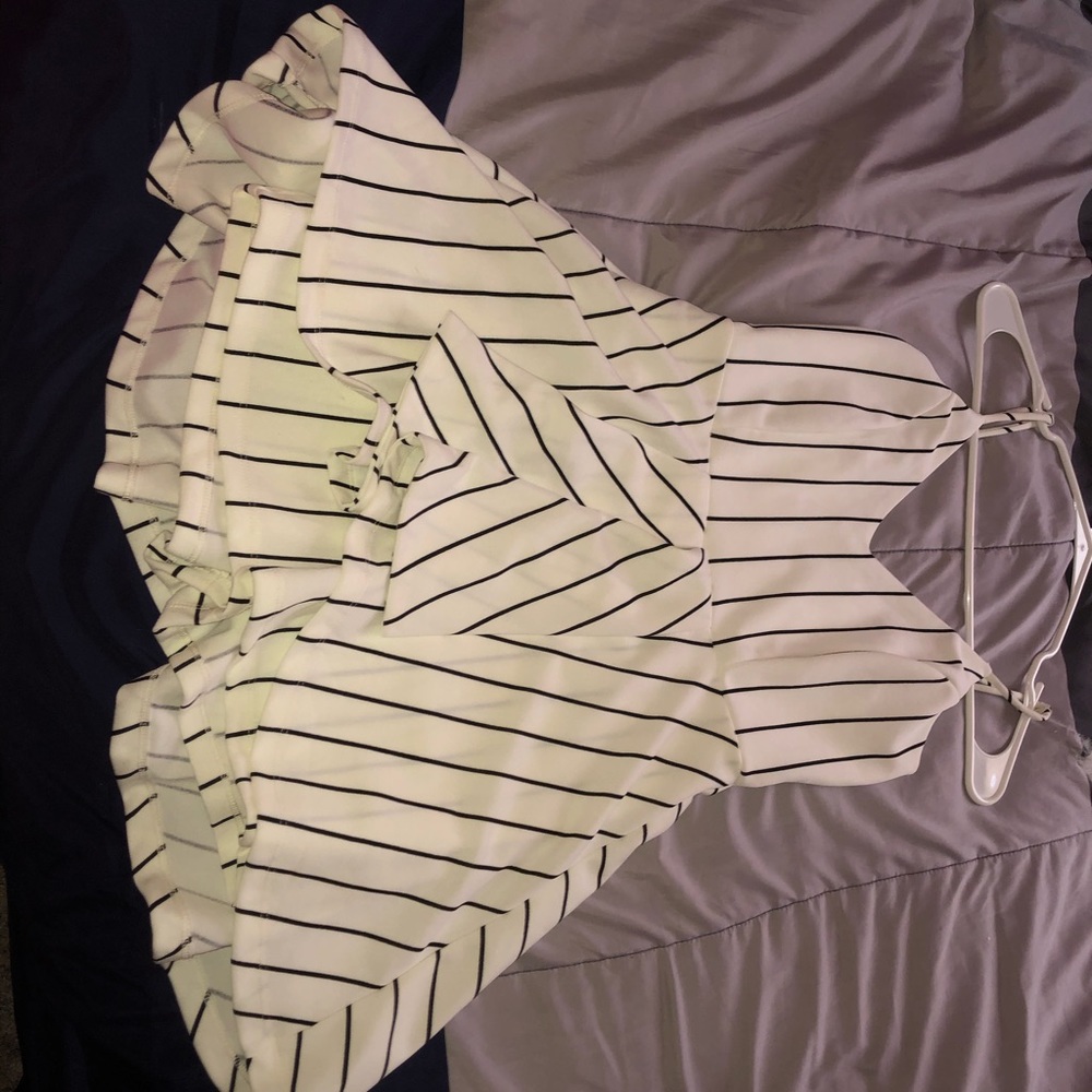 Cute Short Dress !